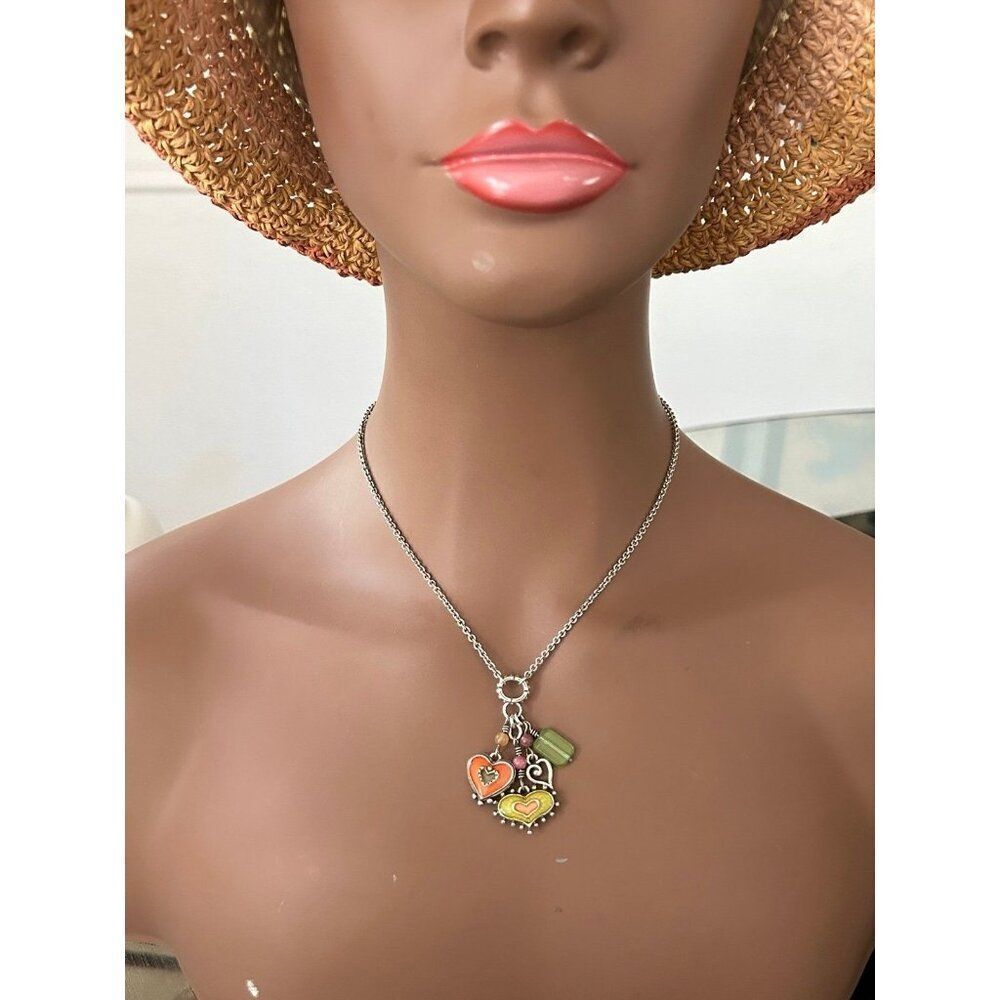 Lovely Brighton Necklace - Picture 5 of 5